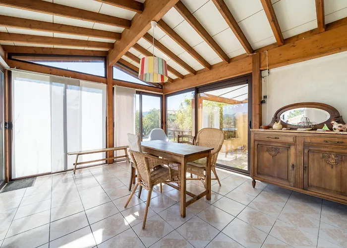 Maison 5 A Villa *